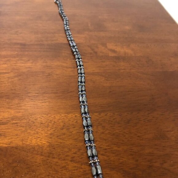 Blue Black Bead Chain Magnetic Necklace Bracelet Wrap Pre-Owned. - Picture 13 of 14